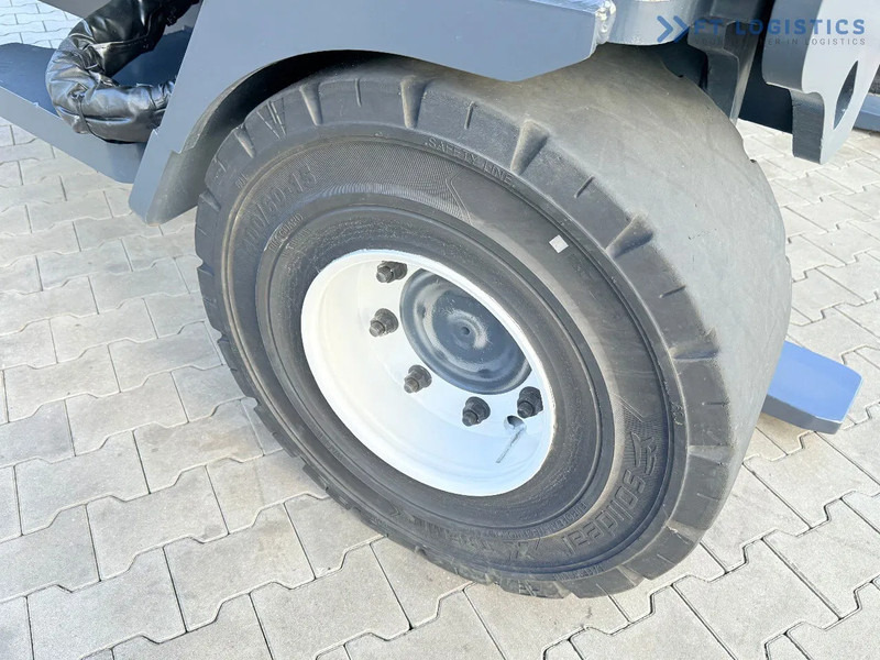 Combilift C14000 / LPG GAS / DUPLEX 3600MM / FREE LIFT / FORK POSITIONER / 1500MM FORKS / LIKE NEW C14000 / LPG GAS / DUPLEX 3600MM / FREE - Четырехсторонний погрузчик: фото 5 Combilift C14000 / LPG GAS / DUPLEX 3600MM / FREE LIFT / FORK POSITIONER / 1500MM FORKS / LIKE NEW C14000 / LPG GAS / DUPLEX 3600MM / FREE - Четырехсторонний погрузчик: фото 5