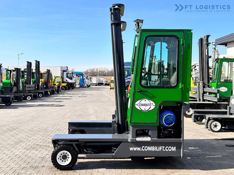 Combilift C4000 / LPG / DUPLEX / 4500MM / FREE LIFT / LIKE NEW C4000 / LPG / DUPLEX / 4500MM / FREE LIFT / LIKE NEW - Четырехсторонний погрузчик: фото 3 Combilift C4000 / LPG / DUPLEX / 4500MM / FREE LIFT / LIKE NEW C4000 / LPG / DUPLEX / 4500MM / FREE LIFT / LIKE NEW - Четырехсторонний погрузчик: фото 3