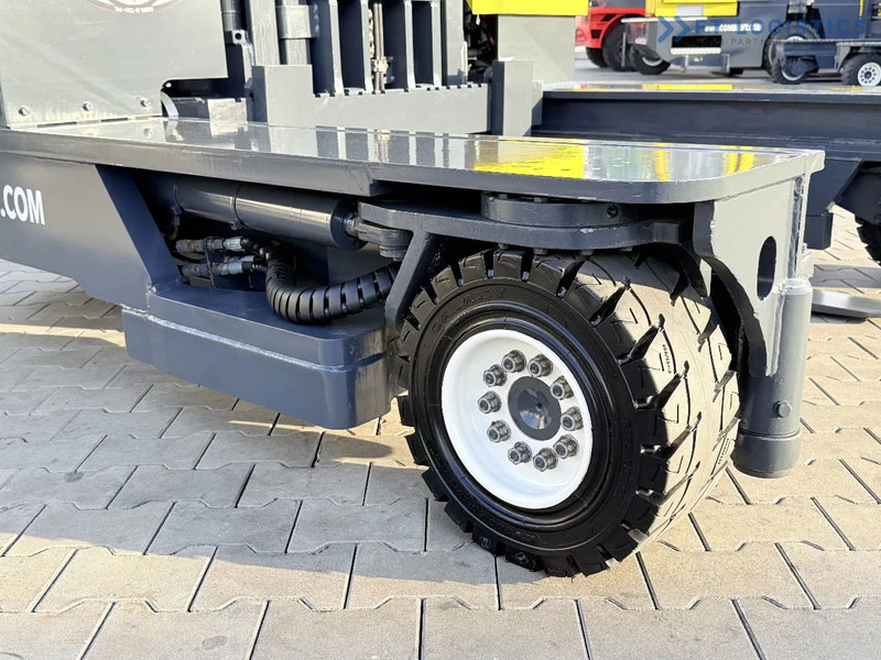 Четырехсторонний погрузчик Combilift C5000 / DIESEL / TRIPLEX 7600MM / FULL FREE LIFT / FORK POSITIONER / HEATING / FULL HEATED CABIN / EXCELLENT CONDITION / Wide ra: фото 6