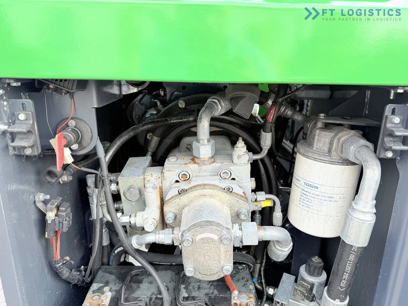 Четырехсторонний погрузчик Combilift C5000XL / DIESEL / DUPLEX - 4000MM / WIDE FORK POSITIONER 3350MM / FULL HEATED CABIN / ONLY 6453H / CONDITION - LIKE NEW! C5000X: фото 11 Четырехсторонний погрузчик Combilift C5000XL / DIESEL / DUPLEX - 4000MM / WIDE FORK POSITIONER 3350MM / FULL HEATED CABIN / ONLY 6453H / CONDITION - LIKE NEW! C5000X: фото 11