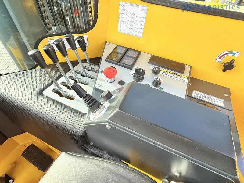 Четырехсторонний погрузчик Combilift FOUR-WAY / MULTI-DIRECTIONAL FORKLIFT C5000XL / GAS / TRIPLEX 6000MM / FREE LIFT / FORK POSITIONER / HEATING / EXTENDABLE FORKS: фото 19 Четырехсторонний погрузчик Combilift FOUR-WAY / MULTI-DIRECTIONAL FORKLIFT C5000XL / GAS / TRIPLEX 6000MM / FREE LIFT / FORK POSITIONER / HEATING / EXTENDABLE FORKS: фото 19