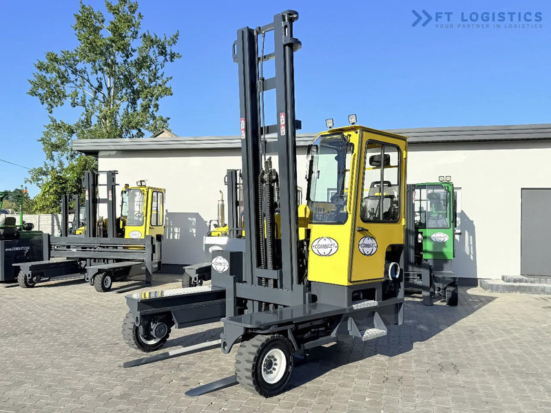 Combilift FOUR-WAY MULTIDIRECTIONAL FORKLIFT C5000 / GAS / TRIPLEX 6000MM / ONLY 4263 HOURS / FORK POSITIONER / EXCELLENT CONDITION / Wide - Четырехсторонний погрузчик: фото 1 Combilift FOUR-WAY MULTIDIRECTIONAL FORKLIFT C5000 / GAS / TRIPLEX 6000MM / ONLY 4263 HOURS / FORK POSITIONER / EXCELLENT CONDITION / Wide - Четырехсторонний погрузчик: фото 1