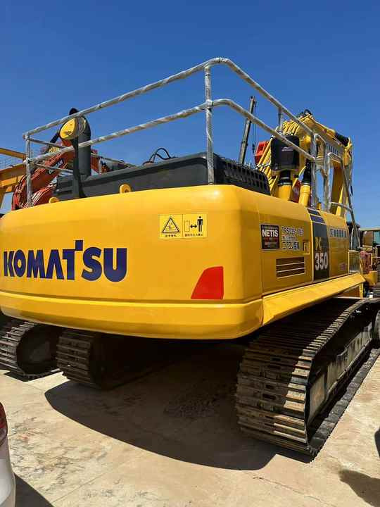 Used Japan Brand komatsu Pc350-7 with High Quality Used Engineering & Construction Machinery - Гусеничный экскаватор: фото 2 Used Japan Brand komatsu Pc350-7 with High Quality Used Engineering & Construction Machinery - Гусеничный экскаватор: фото 2