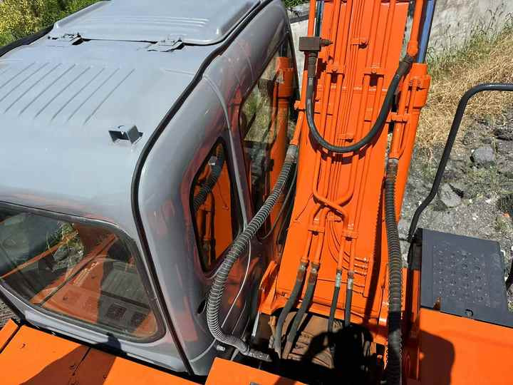 Used Wheel Excavator Hitachi ZX 130W Made in Japan 13tonHitachi Zx130w Wheel Excavator Price Used Hitachi Zx130 Excavator SALE - Колёсный экскаватор: фото 5 Used Wheel Excavator Hitachi ZX 130W Made in Japan 13tonHitachi Zx130w Wheel Excavator Price Used Hitachi Zx130 Excavator SALE - Колёсный экскаватор: фото 5