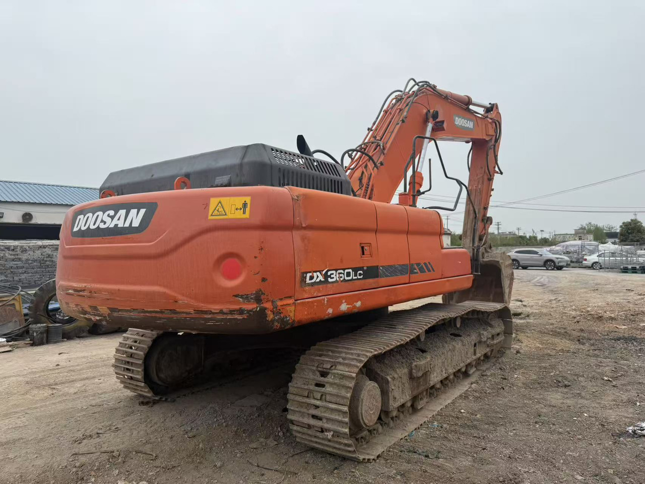 DOOSAN DX360LC - Гусеничный экскаватор: фото 2 DOOSAN DX360LC - Гусеничный экскаватор: фото 2