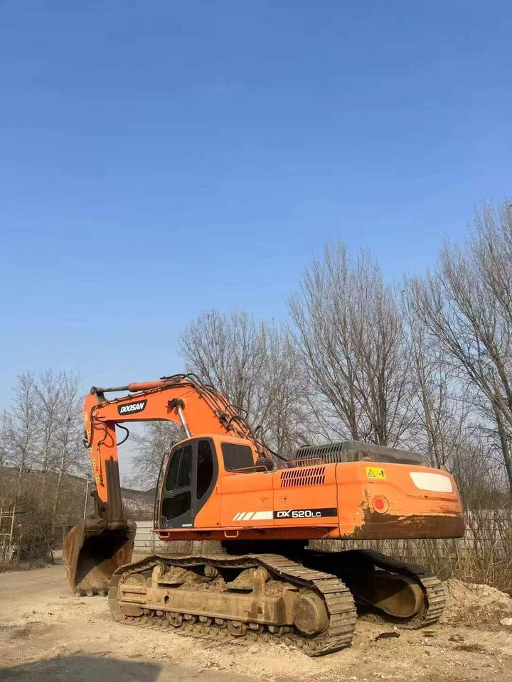 DOOSAN DX520LC-9C - Гусеничный экскаватор: фото 2 DOOSAN DX520LC-9C - Гусеничный экскаватор: фото 2