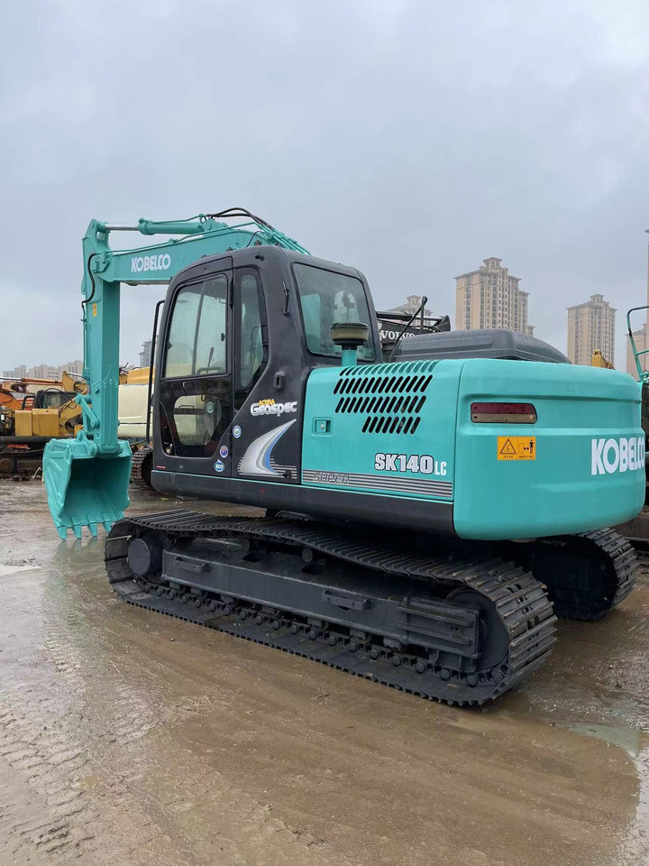 KOBELCO SK140 - Мини-экскаватор: фото 1 KOBELCO SK140 - Мини-экскаватор: фото 1