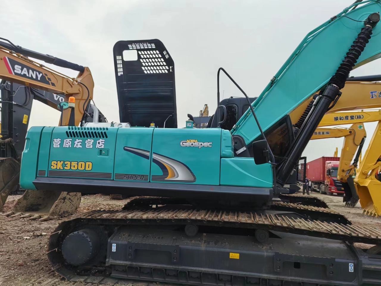 KOBELCO SK350 - Мини-экскаватор: фото 1 KOBELCO SK350 - Мини-экскаватор: фото 1