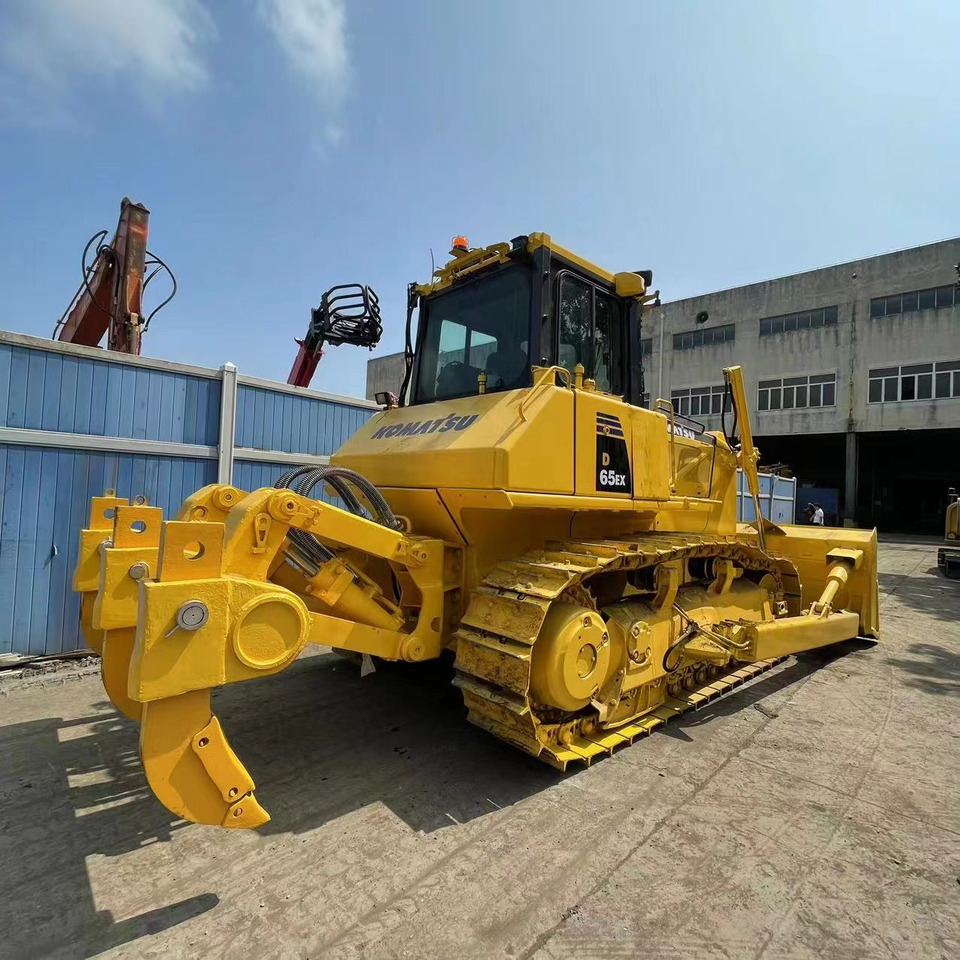 KOMATSU D65EX - Бульдозер: фото 2 KOMATSU D65EX - Бульдозер: фото 2