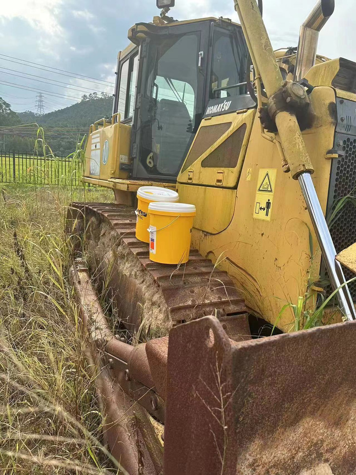 KOMATSU D65EX - Бульдозер: фото 3 KOMATSU D65EX - Бульдозер: фото 3