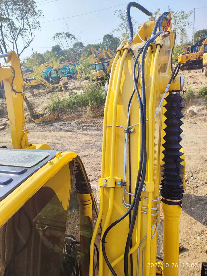 KOMATSU PC120-8 - Гусеничный экскаватор: фото 4 KOMATSU PC120-8 - Гусеничный экскаватор: фото 4