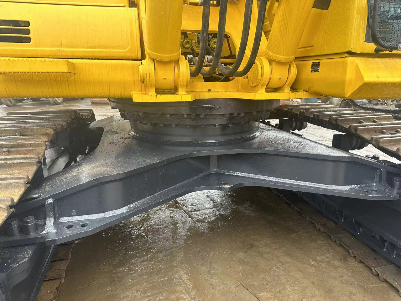 KOMATSU PC450-7 - Гусеничный экскаватор: фото 4 KOMATSU PC450-7 - Гусеничный экскаватор: фото 4