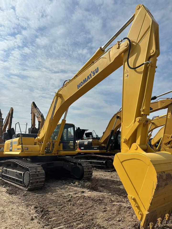 KOMATSU PC450-7 - Гусеничный экскаватор: фото 5 KOMATSU PC450-7 - Гусеничный экскаватор: фото 5