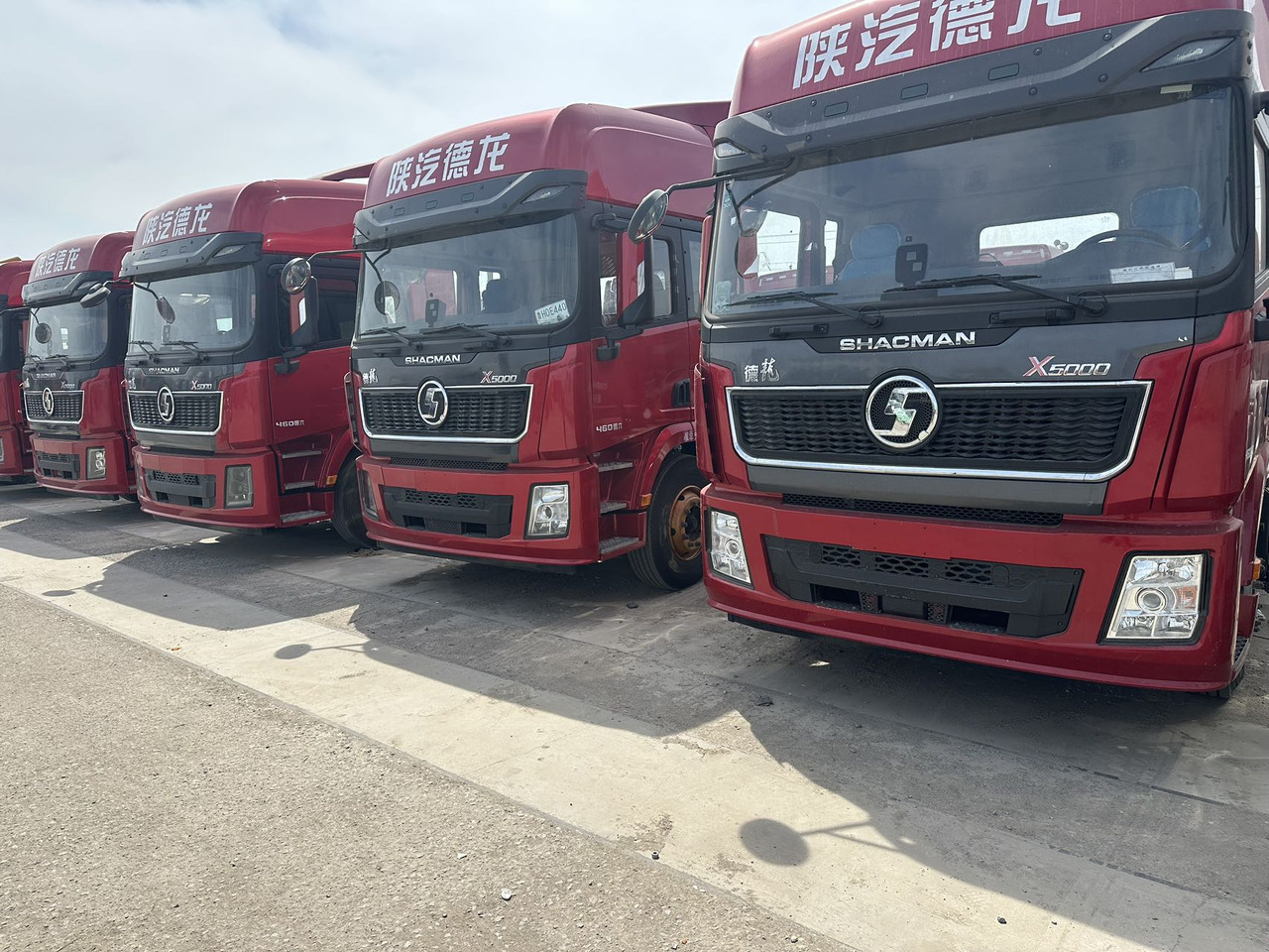 SHACMAN X5000 6x4 - Тягач: фото 1 SHACMAN X5000 6x4 - Тягач: фото 1