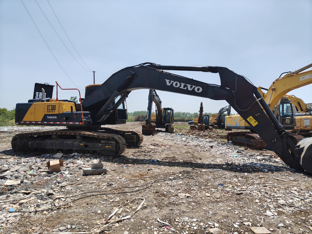 VOLVO EC300 - Гусеничный экскаватор: фото 4 VOLVO EC300 - Гусеничный экскаватор: фото 4