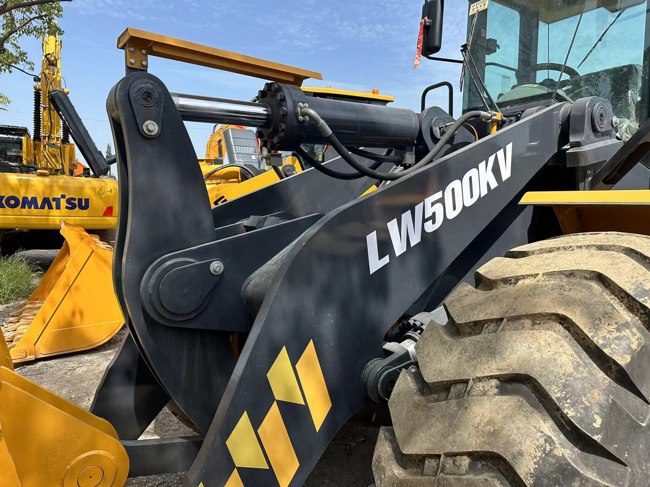 XCMG LW500KV - Колёсный погрузчик: фото 2 XCMG LW500KV - Колёсный погрузчик: фото 2