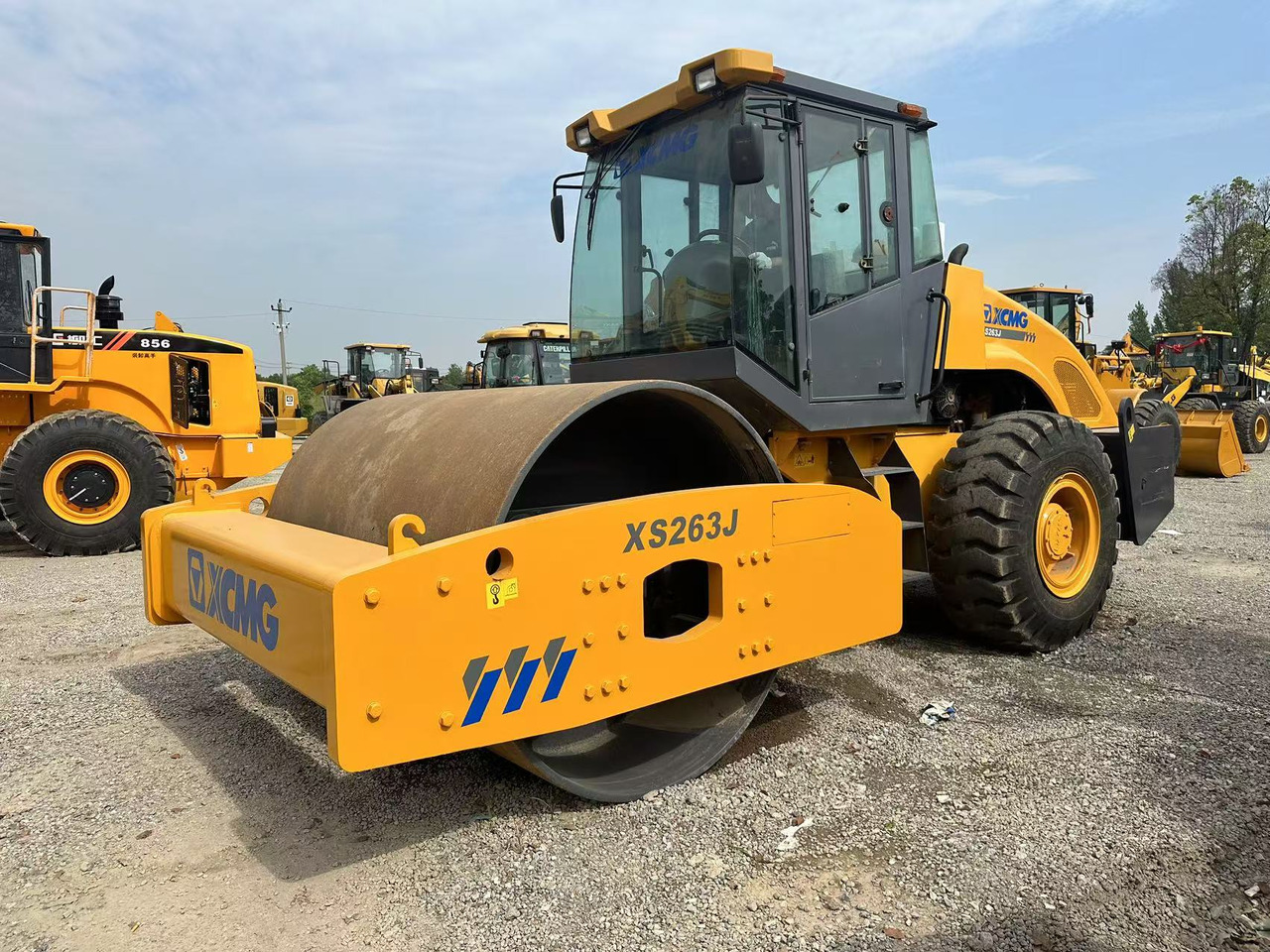 XCMG XS263J - Дорожный каток: фото 5 XCMG XS263J - Дорожный каток: фото 5