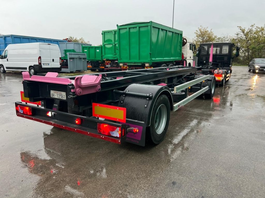 ATLAS RIMORCHIO ATLAS SCARRABILE - Прицеп мультилифт/ Бункеровоз: фото 2 ATLAS RIMORCHIO ATLAS SCARRABILE - Прицеп мультилифт/ Бункеровоз: фото 2