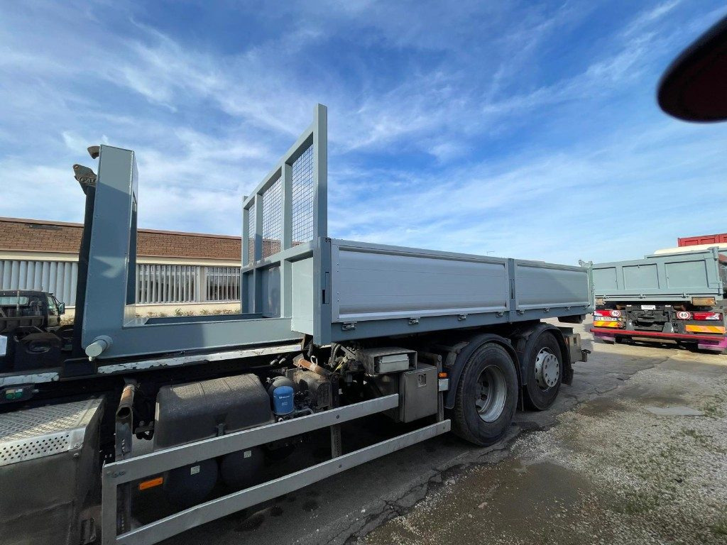 CONTAINER SCARRABILE NUOVO A PIANALE CON SPONDE - Контейнер для мультилифта: фото 3 CONTAINER SCARRABILE NUOVO A PIANALE CON SPONDE - Контейнер для мультилифта: фото 3