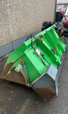 SamiHiekoituskauha - Разбрасыватель песка/ Соли: фото 2 SamiHiekoituskauha - Разбрасыватель песка/ Соли: фото 2