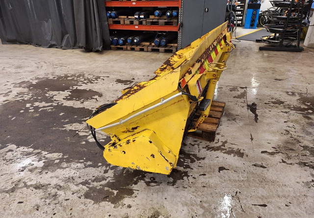 Tuppihiekotin - Разбрасыватель песка/ Соли: фото 5 Tuppihiekotin - Разбрасыватель песка/ Соли: фото 5