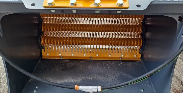 Vipermetal4-1500 - Сортировочный ковш: фото 2 Vipermetal4-1500 - Сортировочный ковш: фото 2