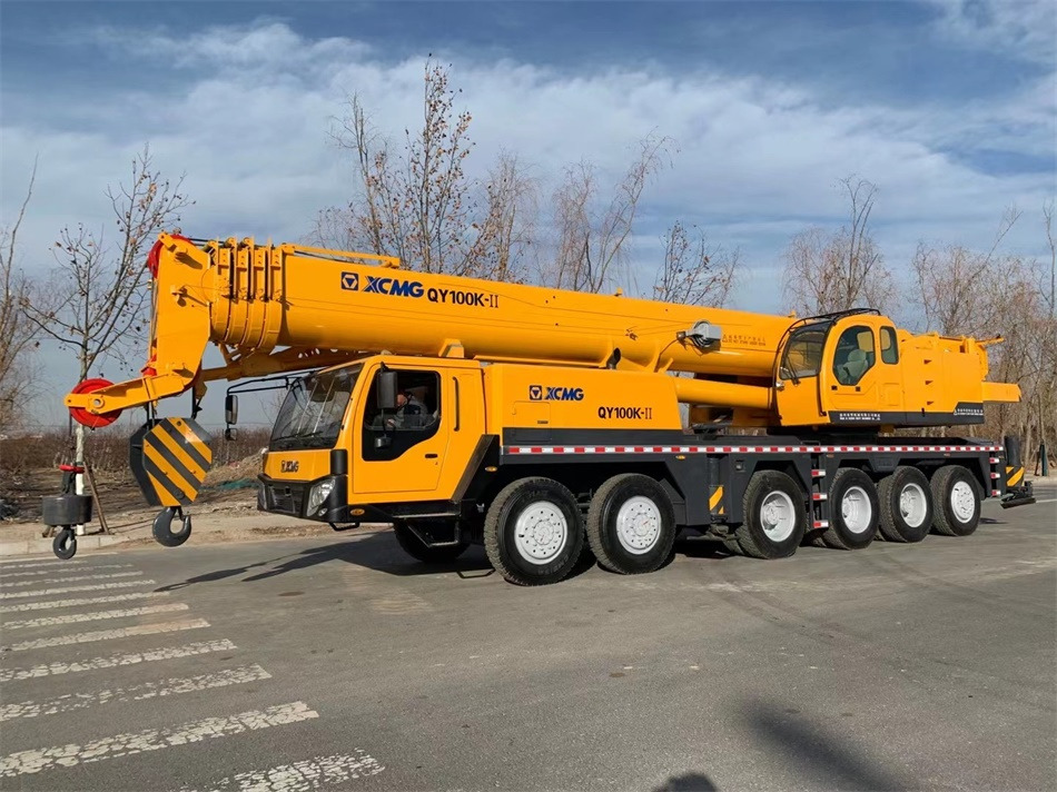 XCMG QY100K 100TON - Мобильный кран: фото 1 XCMG QY100K 100TON - Мобильный кран: фото 1