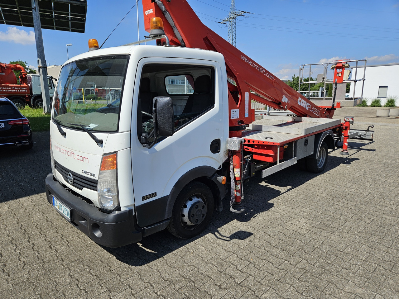 Nissan Cabstar CMC PLA 250 - 25m TOP nur 420 Stunden! - Грузовик с подъемником: фото 2 Nissan Cabstar CMC PLA 250 - 25m TOP nur 420 Stunden! - Грузовик с подъемником: фото 2