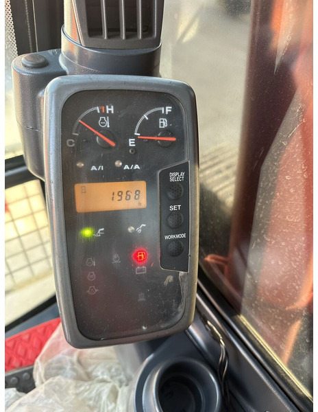 Hitachi ZX120 - Мини-экскаватор: фото 5 Hitachi ZX120 - Мини-экскаватор: фото 5