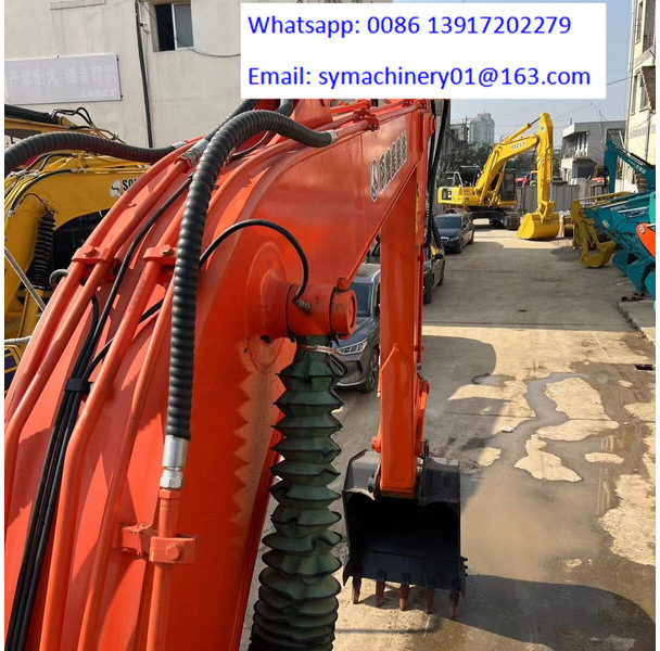 Hitachi ZX120 - Мини-экскаватор: фото 4 Hitachi ZX120 - Мини-экскаватор: фото 4