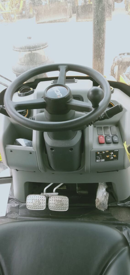 New JCB 3CX backhoe loader - Экскаватор-погрузчик: фото 4 New JCB 3CX backhoe loader - Экскаватор-погрузчик: фото 4