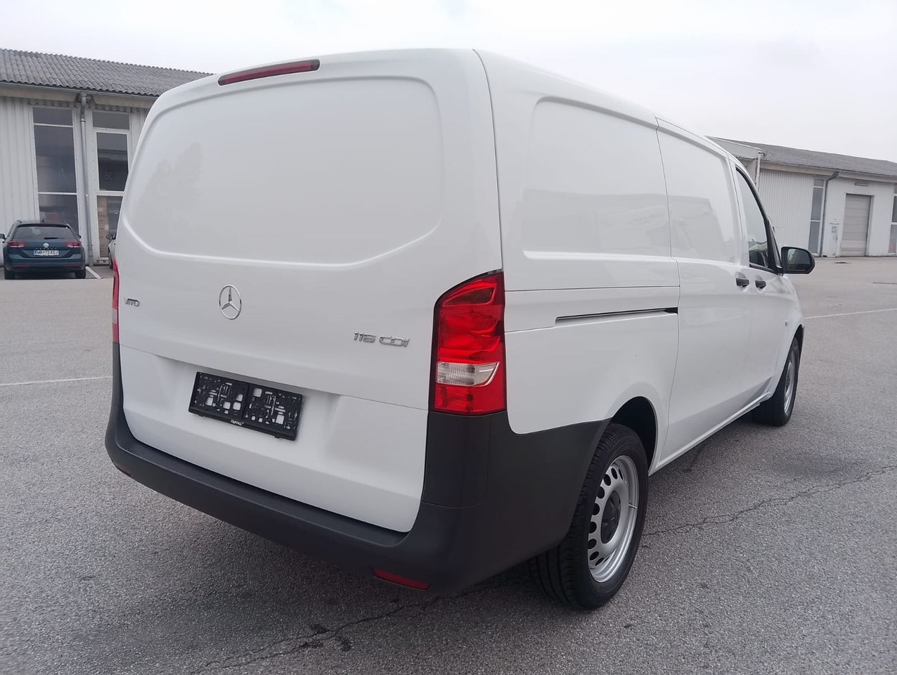 Mercedes-Benz VITO 116 CDI - Цельнометаллический фургон: фото 3 Mercedes-Benz VITO 116 CDI - Цельнометаллический фургон: фото 3