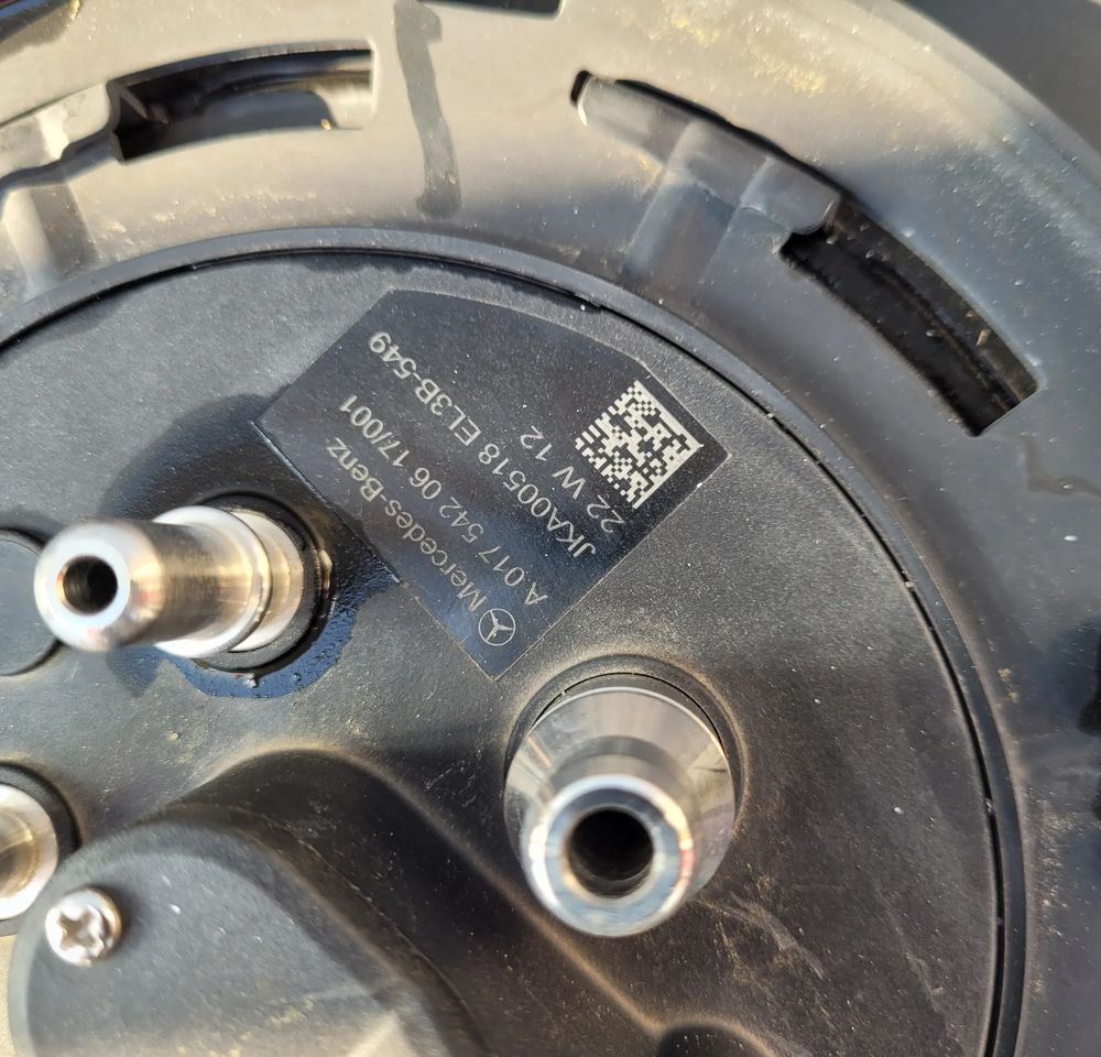 CZUJNIK SMOK AD BLUE MERCEDES ACTROS MP4 MP5 A0175420617 NOWY ORYGINAŁ - Сенсор для Грузовиков: фото 2 CZUJNIK SMOK AD BLUE MERCEDES ACTROS MP4 MP5 A0175420617 NOWY ORYGINAŁ - Сенсор для Грузовиков: фото 2