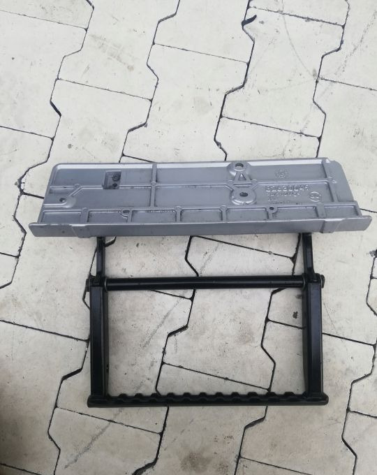 DRABINKA STOPIEN VOLVO FMX ORYG. - Боковая подножка для Грузовиков: фото 2 DRABINKA STOPIEN VOLVO FMX ORYG. - Боковая подножка для Грузовиков: фото 2