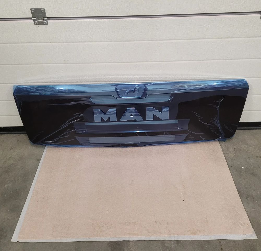 GRILL MAN TGL TGM EURO5 EEV ORYGINAŁ NOWY - Решётка радиатора для Грузовиков: фото 1 GRILL MAN TGL TGM EURO5 EEV ORYGINAŁ NOWY - Решётка радиатора для Грузовиков: фото 1