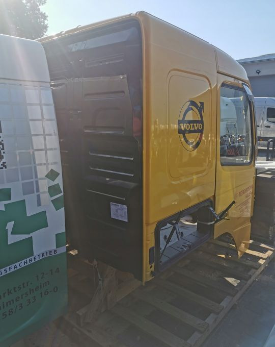 KABINA VOLVO FMX FM euro6 - Кабина для Грузовиков: фото 2 KABINA VOLVO FMX FM euro6 - Кабина для Грузовиков: фото 2