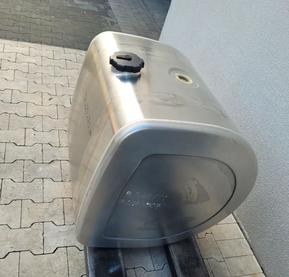 ZBIORNIK PALIWA VOLVO FH RENAULT 22063854 285L - Топливный бак для Грузовиков: фото 2 ZBIORNIK PALIWA VOLVO FH RENAULT 22063854 285L - Топливный бак для Грузовиков: фото 2