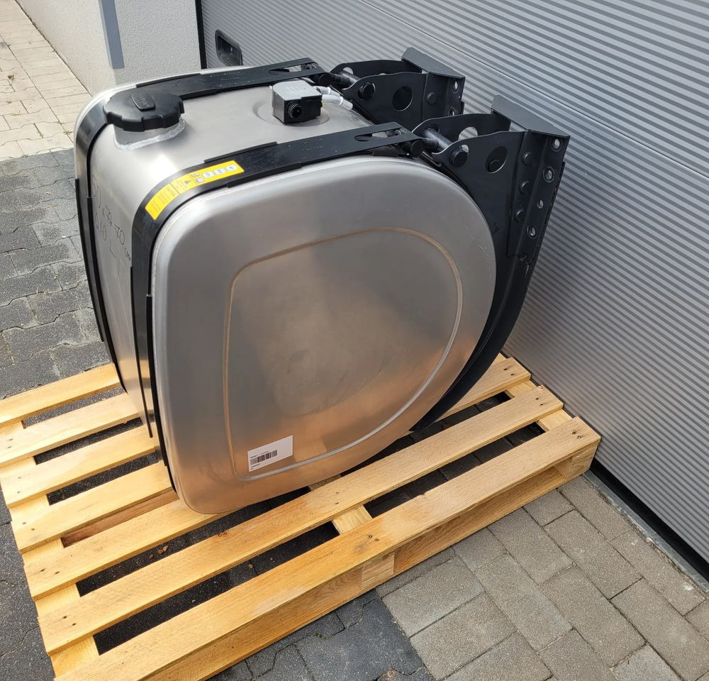 ZBIORNIK PALIWA VOLVO FH4 FH5 RENAULT 21516443 210L CHWALIM116 - Топливный бак для Грузовиков: фото 3 ZBIORNIK PALIWA VOLVO FH4 FH5 RENAULT 21516443 210L CHWALIM116 - Топливный бак для Грузовиков: фото 3