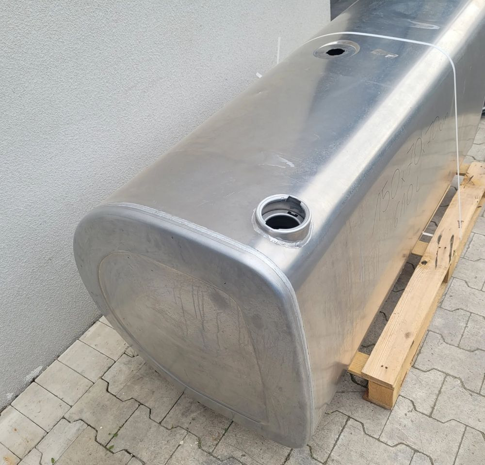 ZBIORNIK PALIWA VOLVO FH4 RENAULT 21516454 610L 150X70X70CM - Топливный бак для Грузовиков: фото 3 ZBIORNIK PALIWA VOLVO FH4 RENAULT 21516454 610L 150X70X70CM - Топливный бак для Грузовиков: фото 3