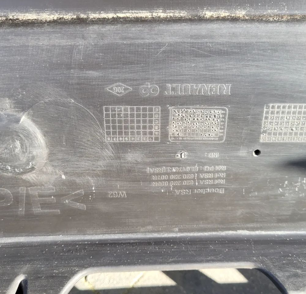 ZDERZAK RENAULT MASTER 3 ORYGINAL - Бампер для Фургонов: фото 5 ZDERZAK RENAULT MASTER 3 ORYGINAL - Бампер для Фургонов: фото 5