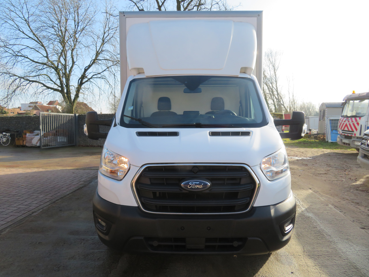 Ford Transit - Фургон с закрытым кузовом: фото 2 Ford Transit - Фургон с закрытым кузовом: фото 2