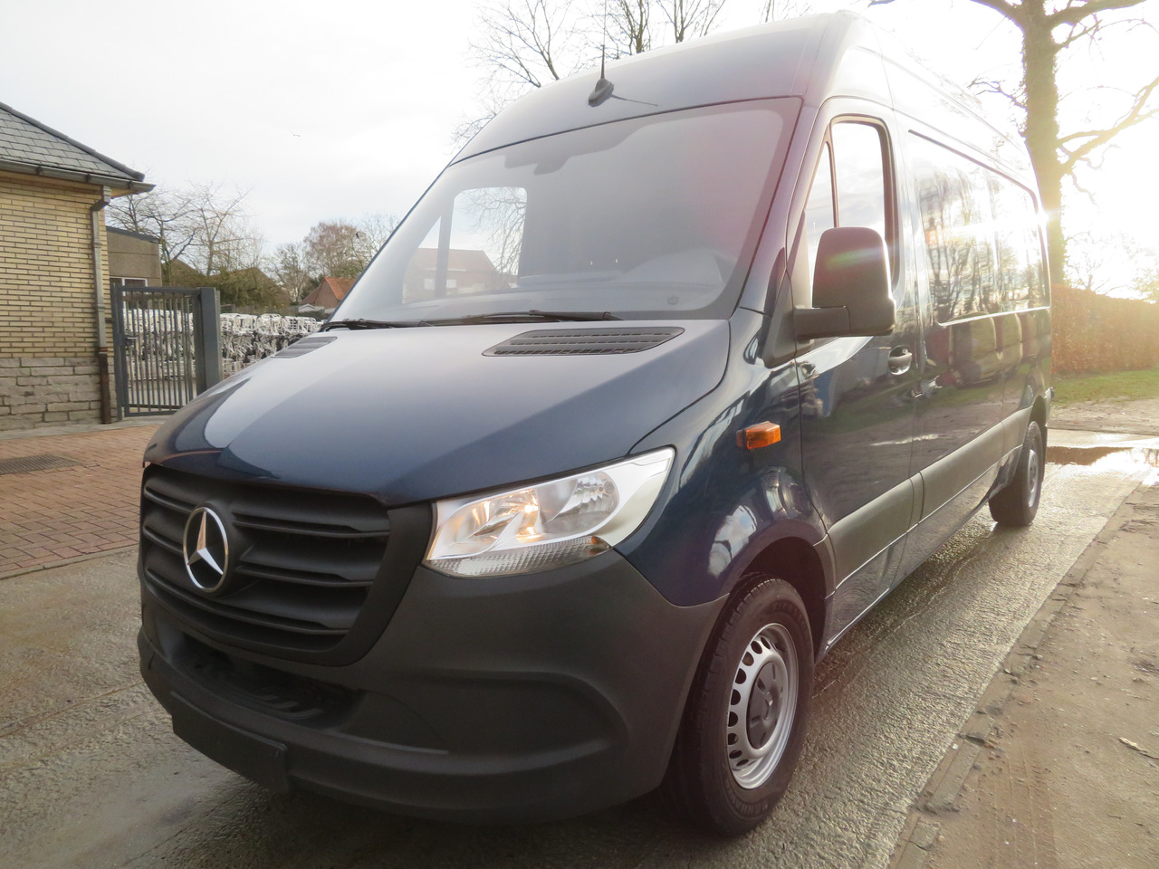 Mercedes-Benz Sprinter 311CDi - Легковой фургон: фото 3 Mercedes-Benz Sprinter 311CDi - Легковой фургон: фото 3