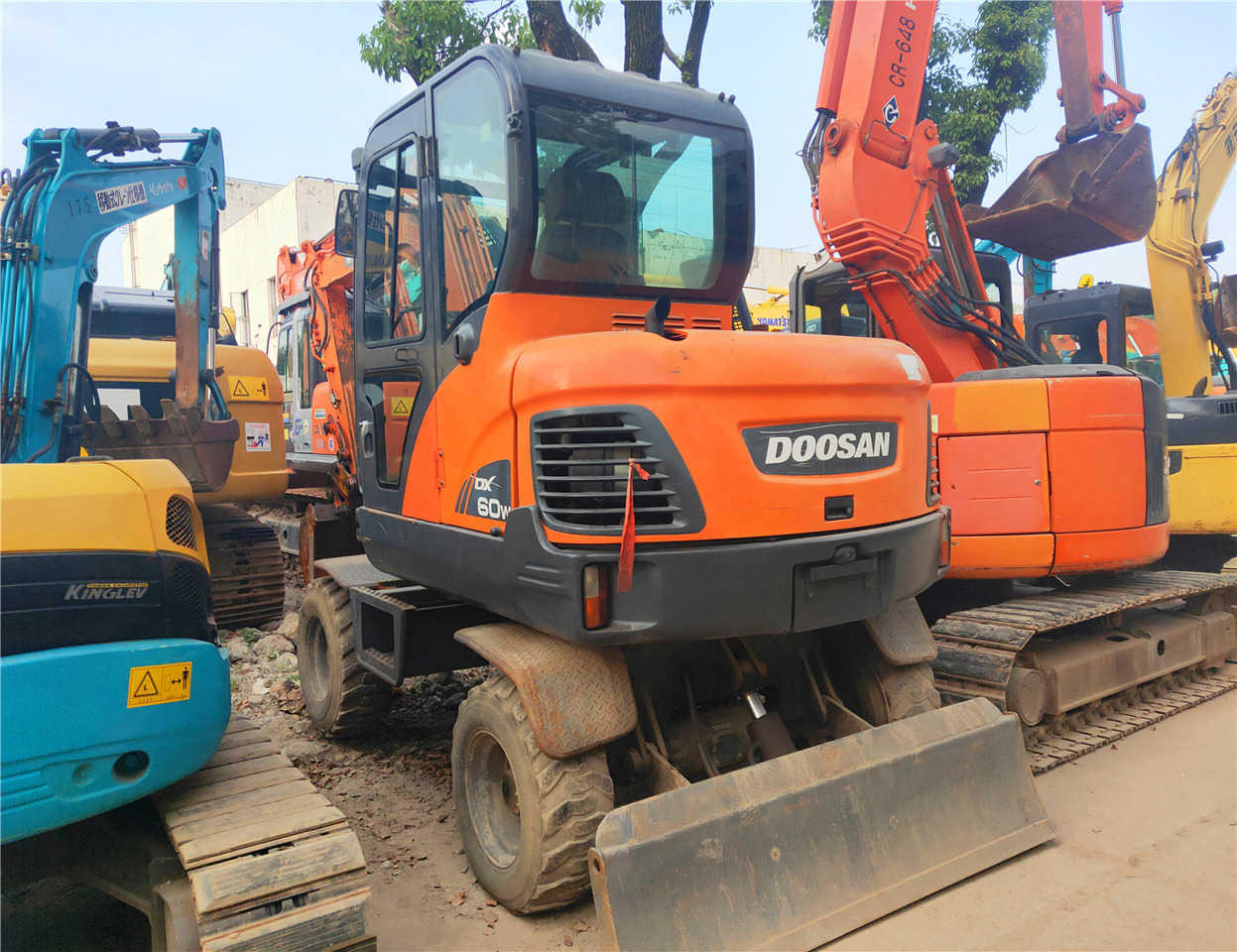 DOOSAN Mini Excavator DX60W Click Here for Discount - Мини-экскаватор: фото 2 DOOSAN Mini Excavator DX60W Click Here for Discount - Мини-экскаватор: фото 2