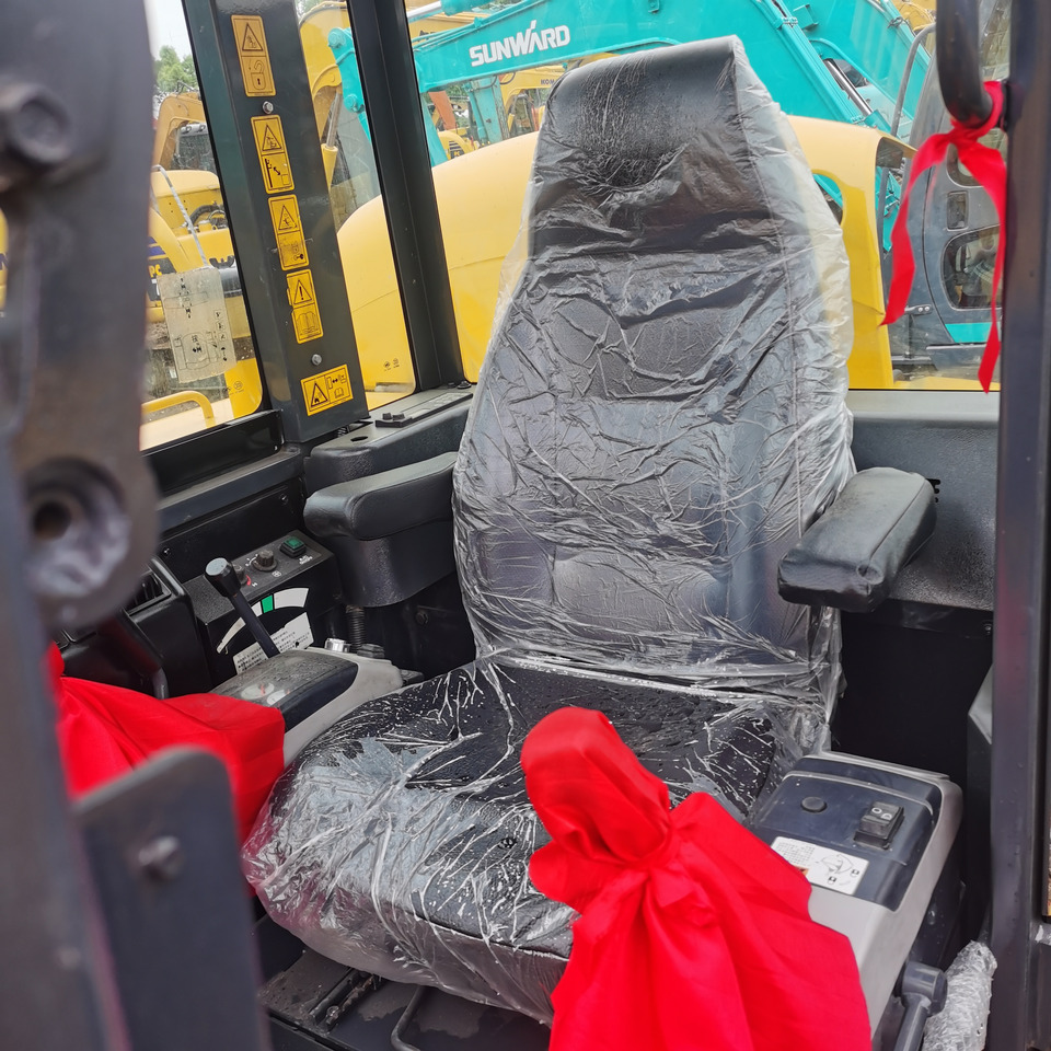 KOMATSU PC56 Mini Excavator - Мини-экскаватор: фото 5 KOMATSU PC56 Mini Excavator - Мини-экскаватор: фото 5