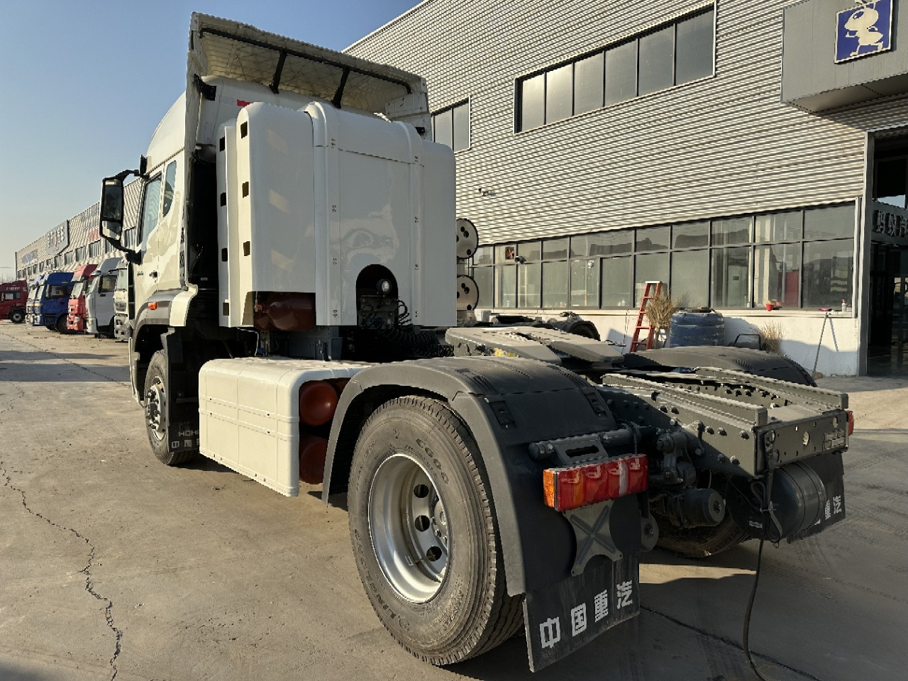 HOWO N7W 410 Haohan Tractor Unit 4X2 - Тягач: фото 4 HOWO N7W 410 Haohan Tractor Unit 4X2 - Тягач: фото 4