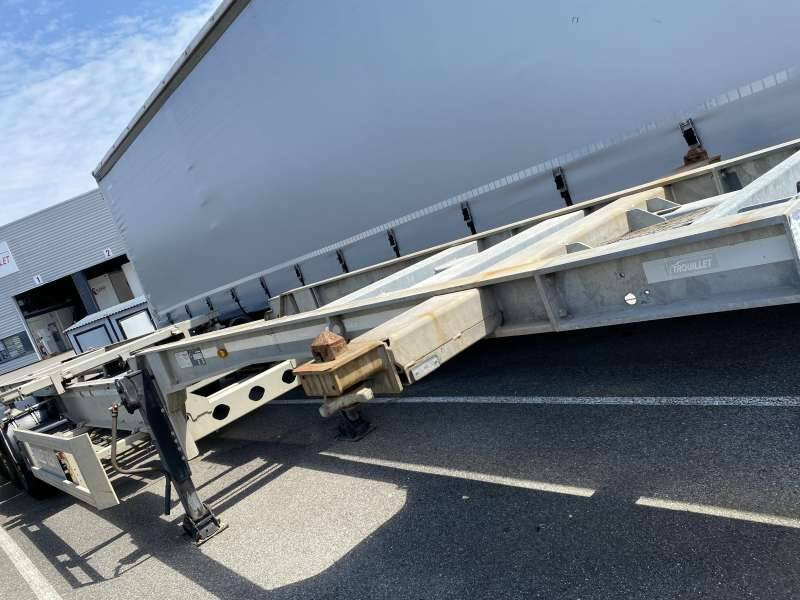 Semi-remorque 3 Essieux 38 TONNES CHARIOT COULISSANT - Полуприцеп-контейнеровоз/ Сменный кузов: фото 3 Semi-remorque 3 Essieux 38 TONNES CHARIOT COULISSANT - Полуприцеп-контейнеровоз/ Сменный кузов: фото 3