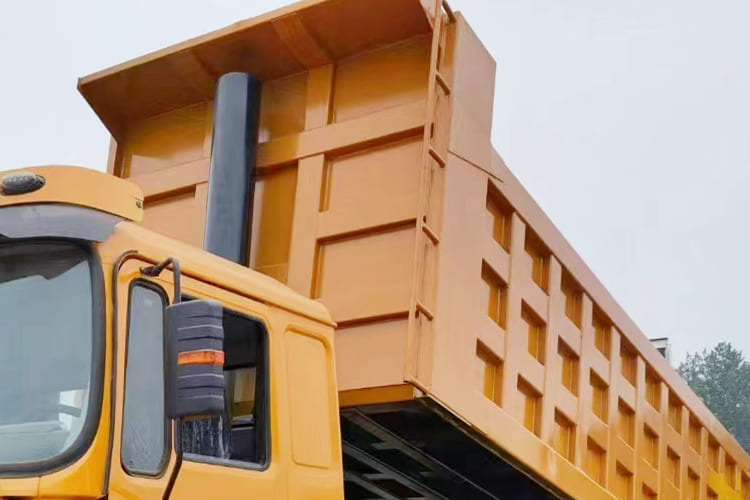 SHACMAN Shacman Truck F3000 for Sale in Zamibia - Самосвал: фото 4 SHACMAN Shacman Truck F3000 for Sale in Zamibia - Самосвал: фото 4