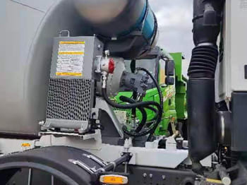 SINOTRUK Concrete Truck for Sale in Mali - Автобетоносмеситель: фото 4 SINOTRUK Concrete Truck for Sale in Mali - Автобетоносмеситель: фото 4