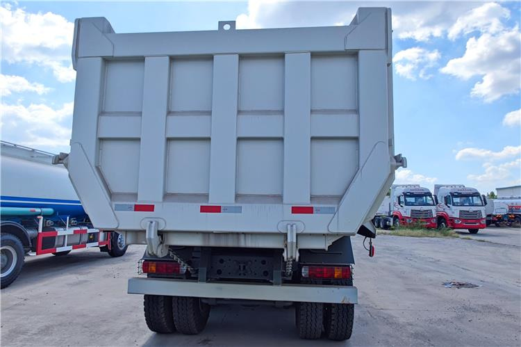 Sinotruk Used Howo 400HP 12 Wheeler Dump Truck for Sale In Tanzania - Самосвал: фото 3 Sinotruk Used Howo 400HP 12 Wheeler Dump Truck for Sale In Tanzania - Самосвал: фото 3