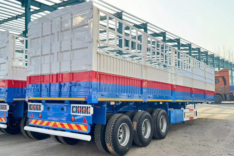 TITAN Livestock Trailer for Sale in Ghana - Полуприцеп для перевозки животных: фото 1 TITAN Livestock Trailer for Sale in Ghana - Полуприцеп для перевозки животных: фото 1